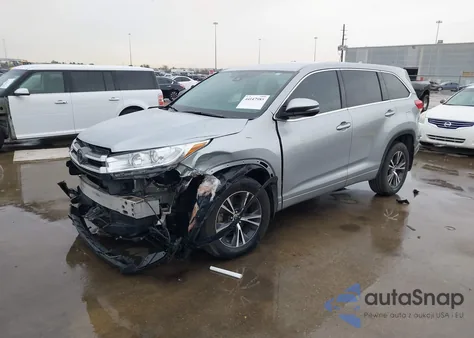 2017 Toyota Highlander Le Plus z USA, uszkodzony, nr VIN 5TDZZRFH8HS228349